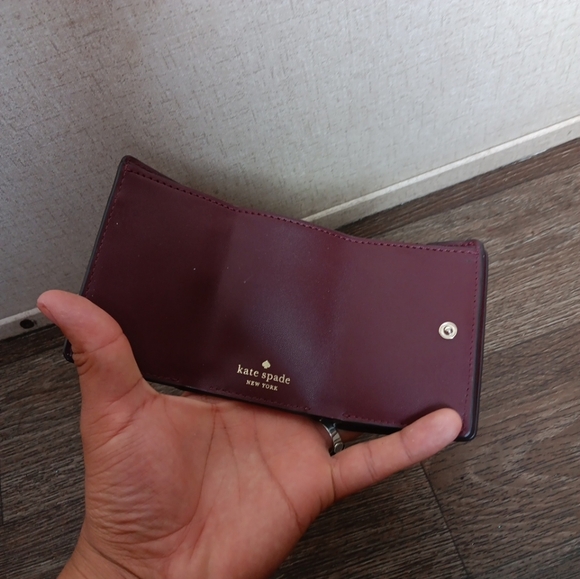 Kate Spade Jackson Color block Micro Trifold Snap Pebbled, Leather Wallet - Picture 4 of 7